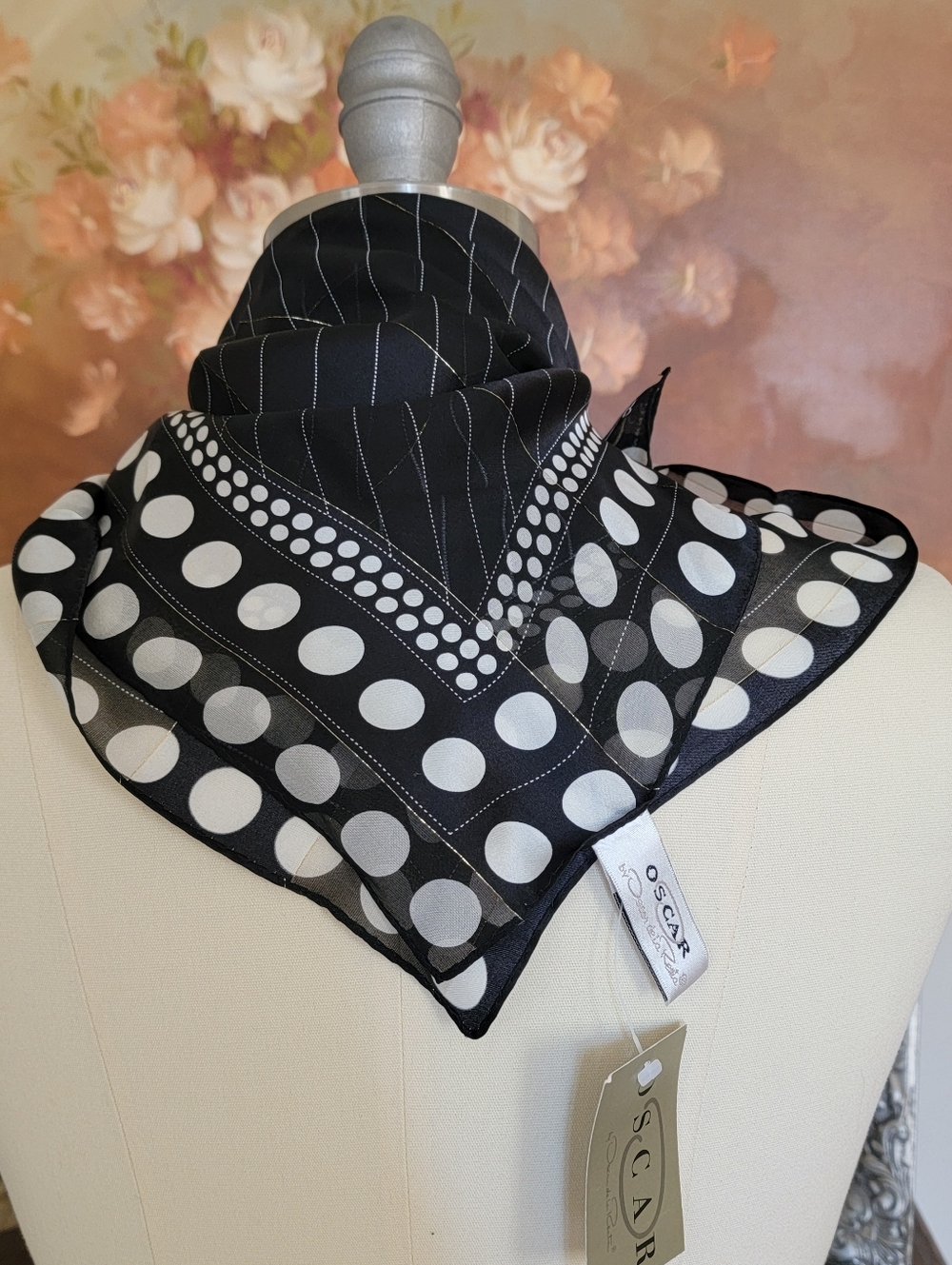 Deadstock Vintage Oscar de la Renta Black Retro Dots Silk Scarf Head Wrap NWT - Picture 7 of 11
